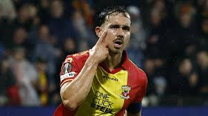 Emiliano Buendia missed a second-half penalty as Aston Villa fell to a shock Europa League defeat against a plucky Go Ahead Eagles side in Deventer.