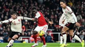 Arsenal missed a chance to move eight points clear at the top of the Premier League as they were held to a frustrating goalless draw by Liverpool.