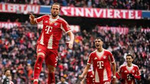 Harry Kane scored twice as Bayern Munich moved nine points clear at the top of the Bundesliga with victory over Eintracht Frankfurt at Allianz Arena.
