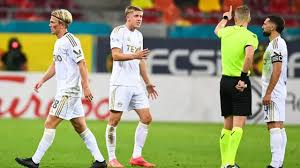 Ten-man Aberdeen dropped into the Conference League as a "game-changing" red card and FCSB penalty turned the Europa League play-off tie in favour of the eventually comfortable Romanian champions.