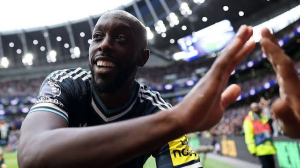 Newcastle manager Matthias Jaissle claimed his first Premier League victory with goals from Anthony Elanga and Yoane Wissa at Tottenham Hotspur - who lost their second league game this season.