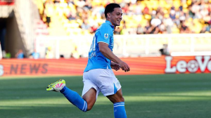 Napoli took another step towards a second Serie A title in three seasons by beating relegation-threatened Lecce.