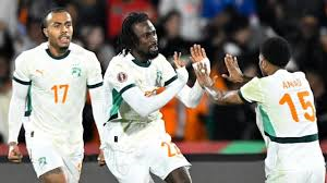 Africa Cup of Nations holders Ivory Coast mounted a late comeback to beat Gabon and top Group F on goals scored ahead of Cameroon.
