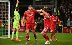 Nottingham Forest breezed past Malmo in the Europa League to strengthen their grip on a play-off place.