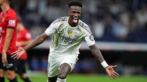 Real Madrid came from behind to beat Mallorca and make it three wins from three at the start of the La Liga season.