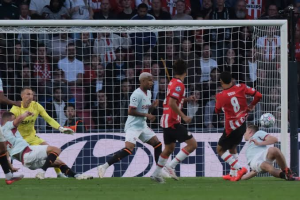 PSV Eindhoven and Shakhtar Donetsk played out a 1-1 draw to open their Champions League campaign at Philips Stadion.