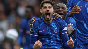 Late goals from teenager Tyrique George and Pedro Neto gave Chelsea a dramatic derby win at Fulham to boost the Blues' hopes of Champions League football next season.