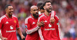 Bruno Fernandes scored a hat-trick as Manchester United came from behind to comfortably beat Ipswich Town.