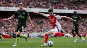 Yoane Wissa scored late in the second half as Brentford and Arsenal played out a drab draw that leaves the second-placed Gunners 10 points behind Premier League leaders Liverpool.