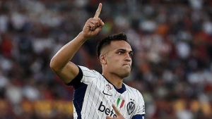 Defending champions Inter Milan came from 2-0 down for the third Serie A game in a row to earn a dramatic draw against leaders Roma.