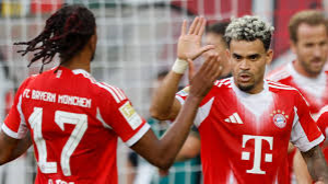 Luis Diaz netted his second goal in as many Bundesliga games as Bayern Munich won at Augsburg.